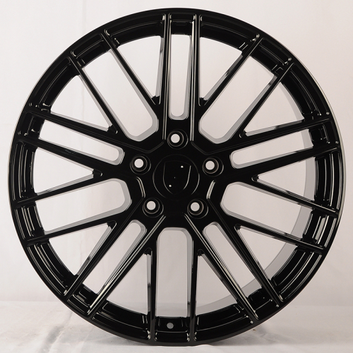 KoKo Kuture 0375 9.5x21/5x130 D71.5 ET69 Gloss Black