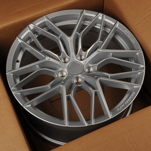 Makstton MST-FF-FK08 9.0x21/5x114.3 D73.1 ET35 Silver